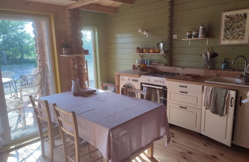 Saint-Valery-sur-Somme Ski Chalet | Small cottage in the Baie de Somme