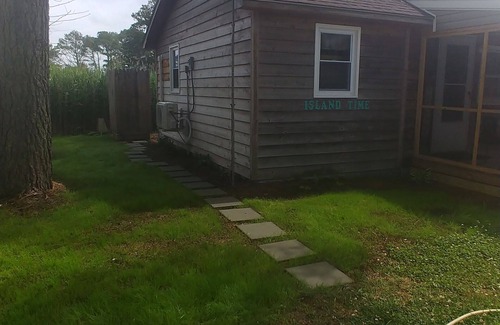 Chincoteague Cottage | Small cottage for those little getaways