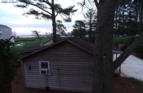 Chincoteague Cottage | Small cottage for those little getaways