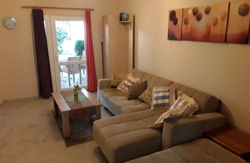 Avsallar House | Small cottage on the sea