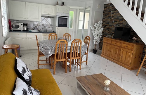 Le Crotoy Condo | Small house with a small garden 300 m from the beach