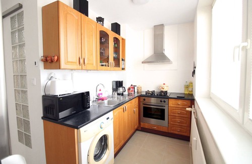Humenne Apartment | Small one room apartment with balcony