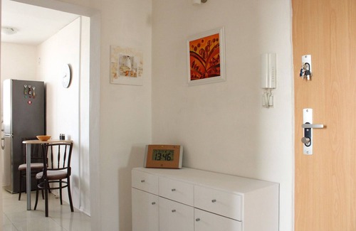 Humenne Apartment | Small one room apartment with balcony