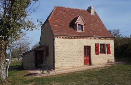 Saint-Cernin House | Small Quercynoise house in the center of the Lot department. (Gite 3 places)