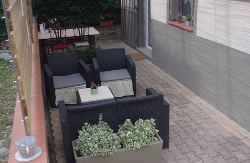 Thuir House | Small, quiet house 2 minutes' walk from Thuir town center
