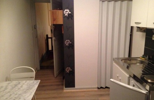 Vittel Apartment | Small renovated studio located opposite a spa park.