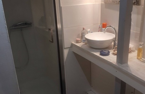 Cahors Apartment | Small rental close to town center