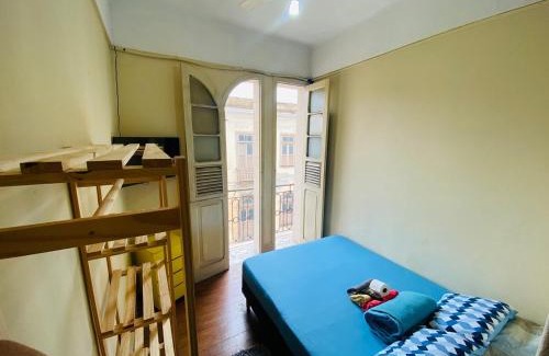 Centro Apartment | Small simple single suite 305