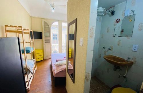 Centro Apartment | Small simple single suite 305