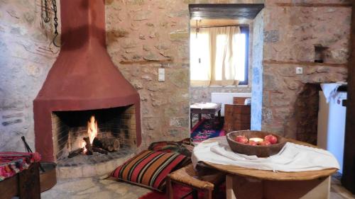 Lilaia House | Small Stone Maisonette 1