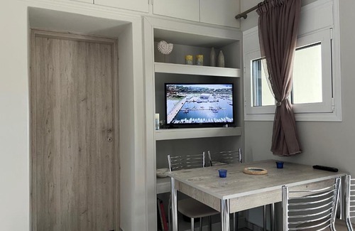 Spata-Artemida Villa | small villa by the sea