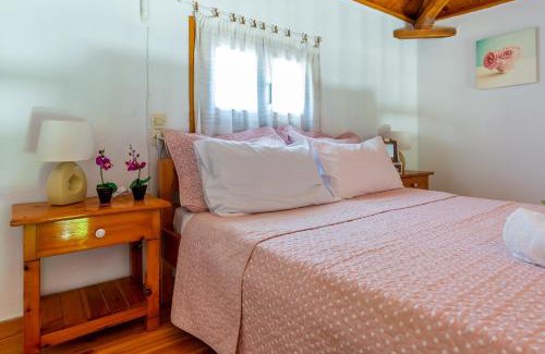 Stafylos Apartment | Smaragdi Rooms and Studios