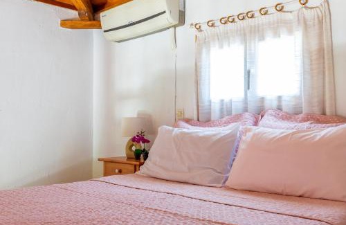 Stafylos Apartment | Smaragdi Rooms and Studios
