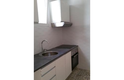 La Malva-rosa Apartment | Smart Apartment near Malvarossa beach