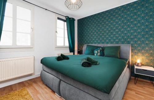 Barmen Apartment | Smart Home - Wuppertal - Perfect for 4 Guests! Central - Netflix - Schwebebahn - Free Parking Zone