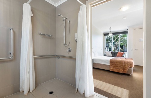 Clermont Hotel | Smart Stayzzz Inns Clermont