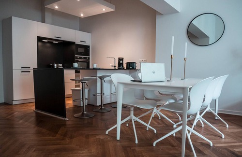 Chatelain Apartment | Smartflats Design - Stephanie