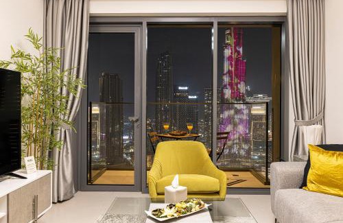 Downtown Dubai Apartment | SmartStay at Burj Royale - Full Burj Khalifa View - Brand New Luxury Apartments
