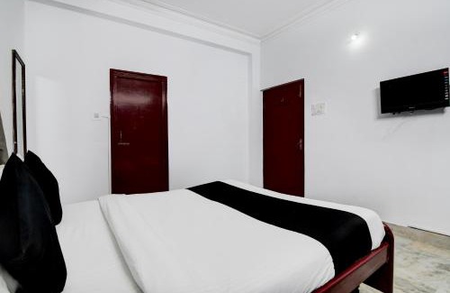 Sector II Hotel | SmartStay by Brill Rooms
