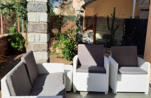 Limpiddu Apartment | SMERALDO apartment with private garden