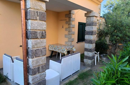 Limpiddu Apartment | SMERALDO apartment with private garden