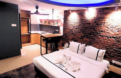 Kampung Bukit Dukong Hotel | Smile Hotel C180 Cheras Selatan