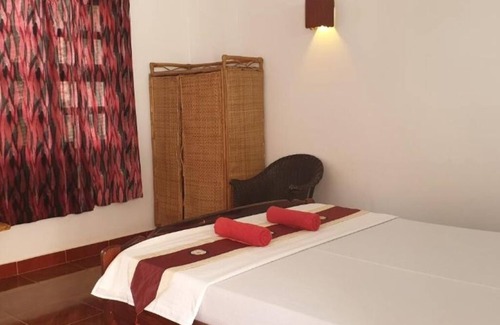 Taphul Village Area Bed & Breakfast | Smiley's Guesthouse : Budget Double Roomn