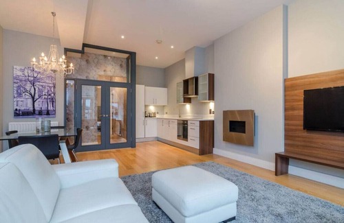 Cathedral Quarter Apartment | Smithfield Apt in Belfast's Cathedral Quarter