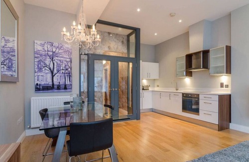 Cathedral Quarter Apartment | Smithfield Apt in Belfast's Cathedral Quarter