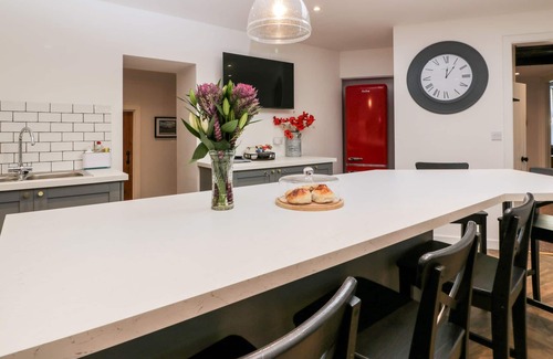 Clarencefield Cottage | SMITHY HOUSE, pet friendly, character holiday cottage in Annan