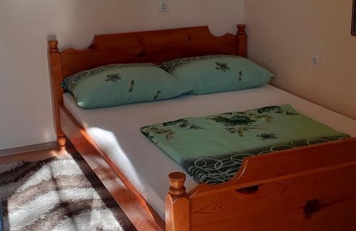 Republika Srpska Apartment | Smještaj na selu,porodica Gvozdenac