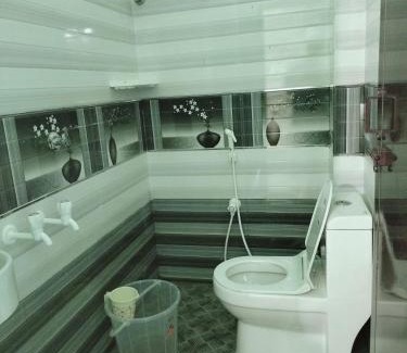 Kuzhithurai Cabin | SMN Lodge