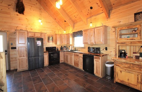 Gatlinburg - Pigeon Forge Cabin | Smokey Mountain Dreamers