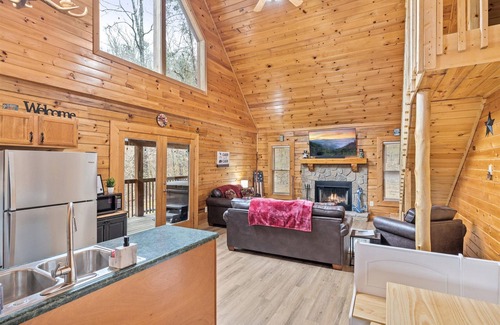 Sevierville Cabin | SMOKY MTN STAYS OFF LAKE w/POOL & HOT TUB