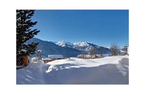 Mittersill House | Smoky Quartz Alpenhof