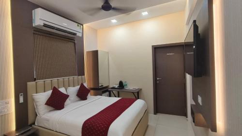 Sion Hotel | Smooth Checkin by Sion TriTon - Mumbai