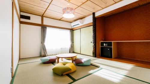 Ueda House | Smooth & Living