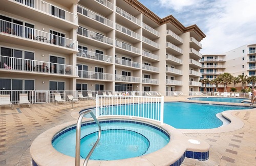 Fort Walton Beach Condo | SMP #202 - Upscale 3 BR Beachfront Condo - Free Beach Service! Sleeps 10!