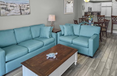 Fort Walton Beach Condo | SMP 507 - 3 Bd Beachfront Condo - 2 Master Suites with King Beds! Sleeps 8!