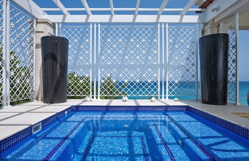 Old Trees Bay Apartment | Smugglers Cove 7, The Penthouse by Fantasia Villas
