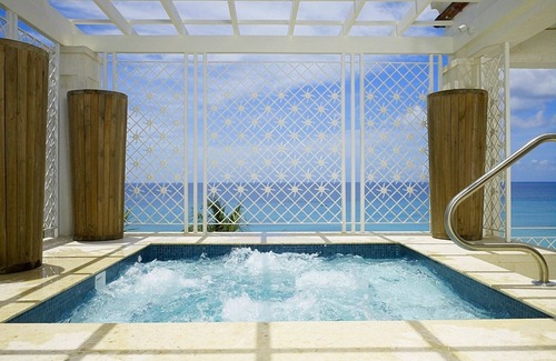Old Trees Bay Apartment | Smugglers Cove 7, The Penthouse by Fantasia Villas