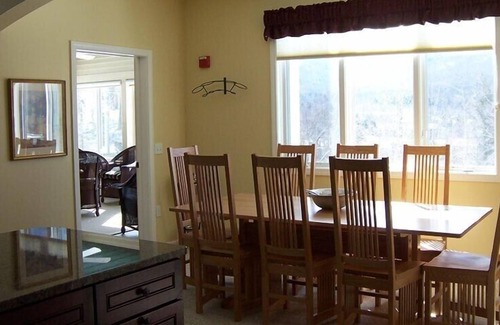 Jeffersonville Condo | Smugglers Notch Resort - North Hill Luxury Condo