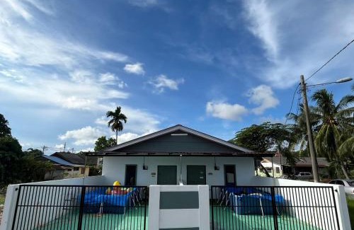 Bukit Rambai Resort | SN HOMESTAY