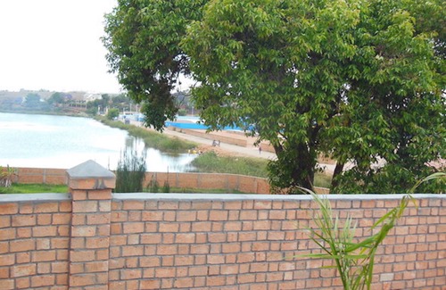 Ambohibao House | Sni-village Chambres Indépendantes - Bord du Lac Andranotapahina