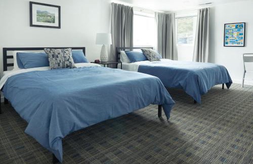 Downtown Anchorage Hotel | Snob Hollow Inn Downtown Anchorage
