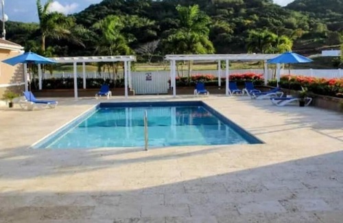Lucea House | Snooze at Oceanpointe