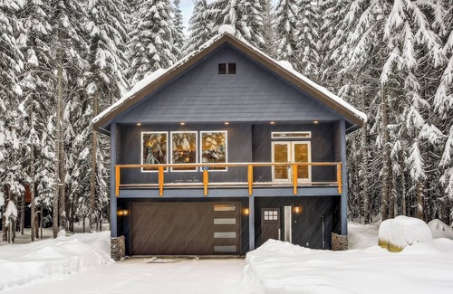 Snoqualmie Pass Cabin | Snoqualmie cabin and sanua - 5 mins to skiing