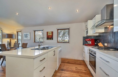 Dinner Plain Apartment | Snow Bound - Dinner Plain