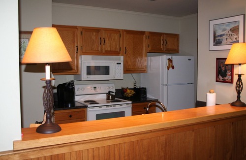 Warren Condo | SNOW CREEK: Slope Side Ski On - Ski Off Ideal Young Family Condo.