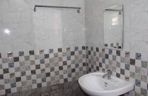 Kanthalloor Bed & Breakfast | Snow White Holiday Apartments, Kanthaloor